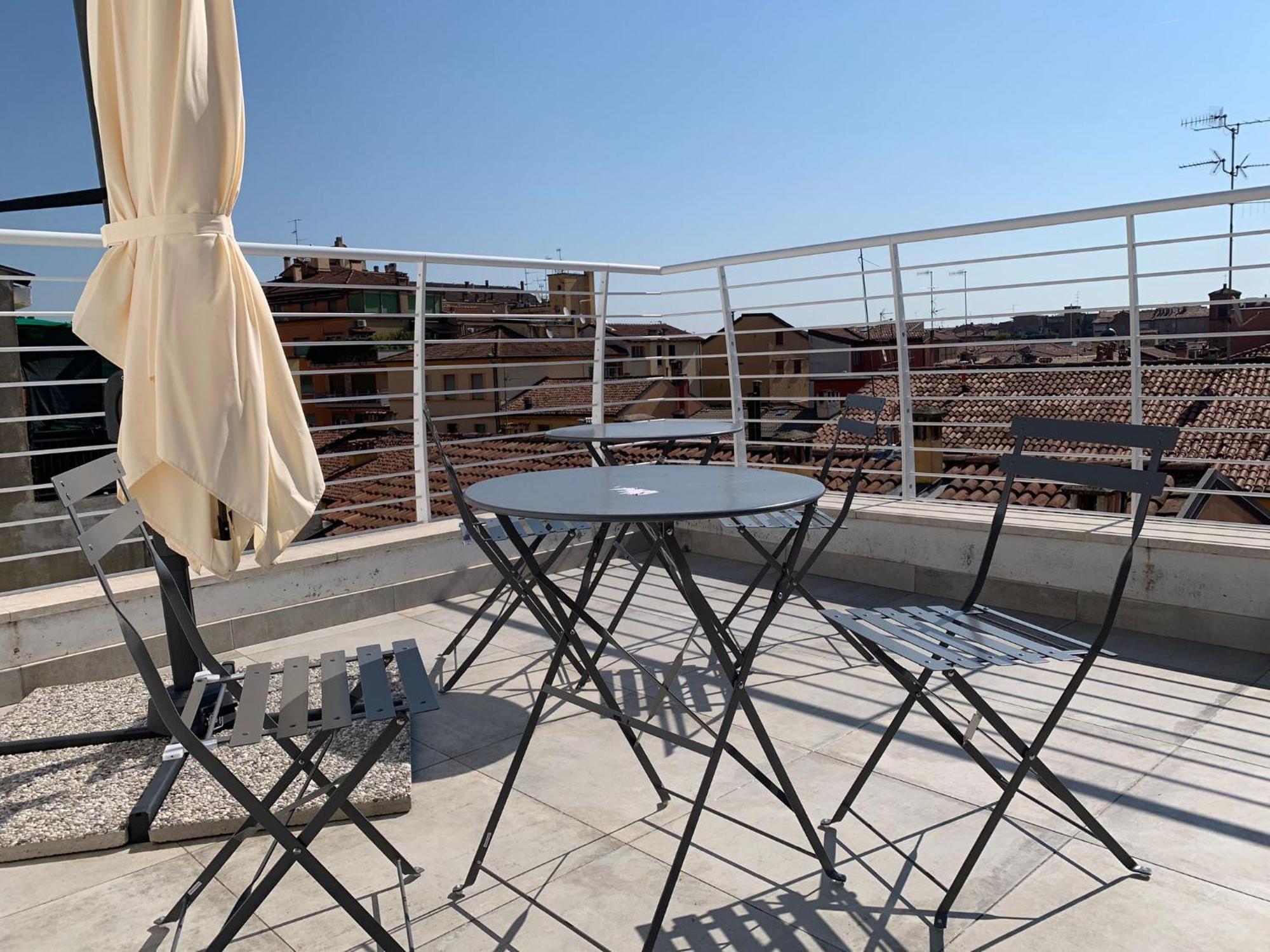 Apartamento L'Attico Dell'Edera Bolonia Exterior foto